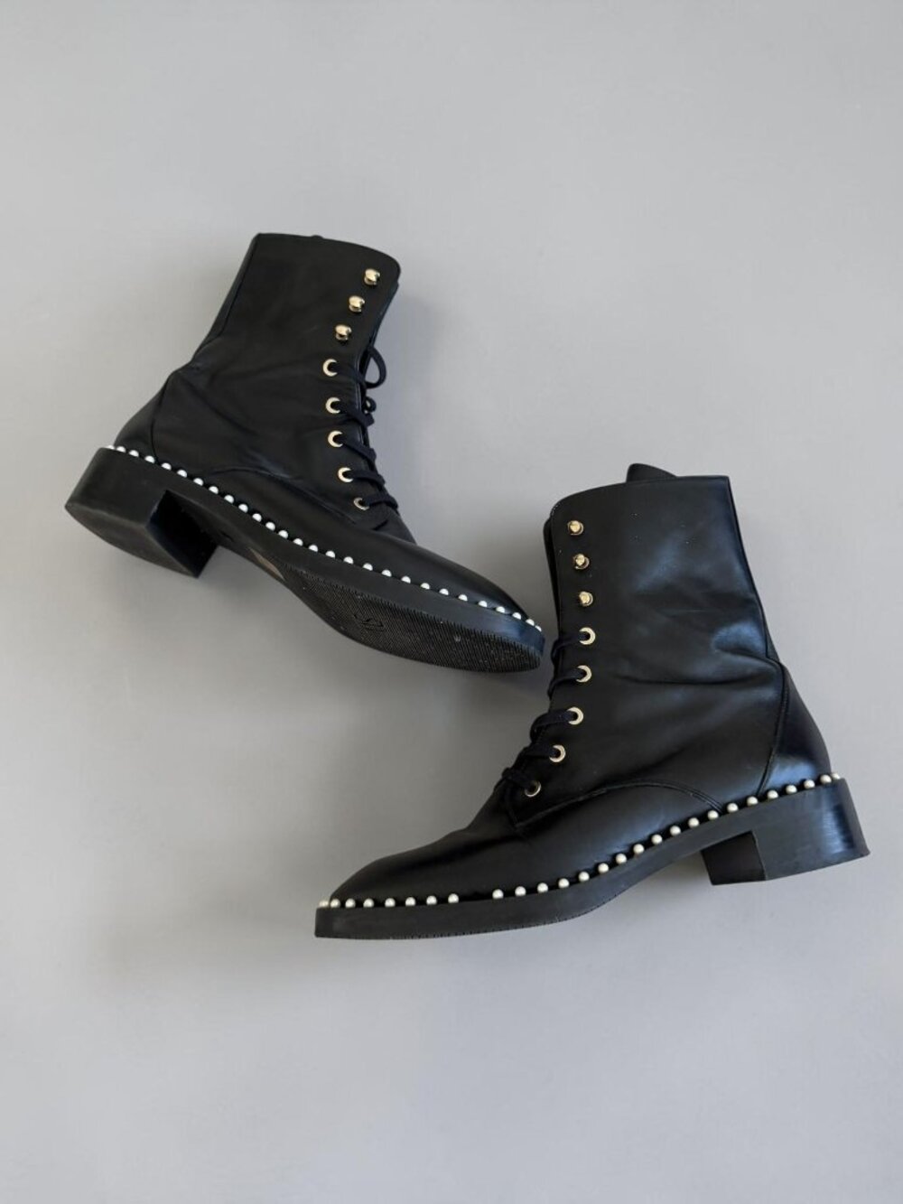 STUART WEITZMAN Sondra Black Leather Pearl Trim Boots Size 8.5
